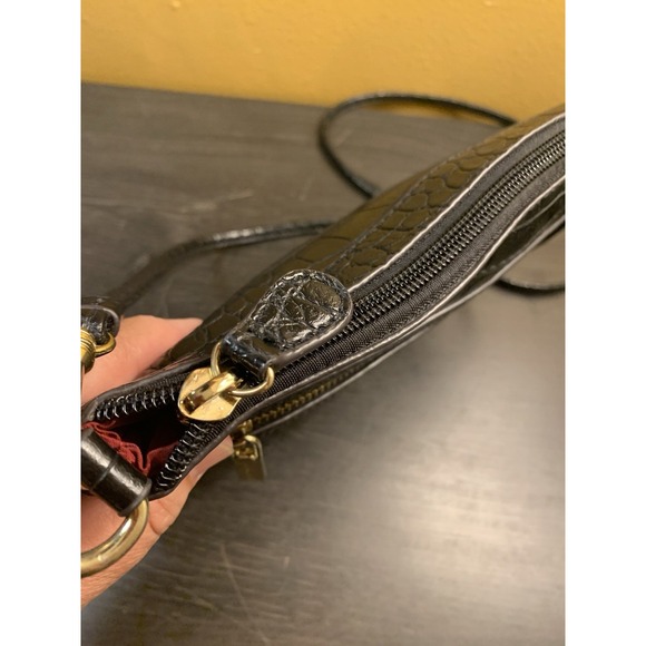 Anne Klein Purse Crossbody Handbag Crocodile Pebble Black, Gold Tone Zipper - Picture 8 of 13